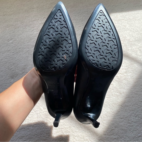 Karl Langerfeld black leather heels (size 6M) - Picture 6 of 7